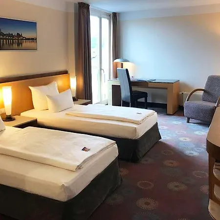 Готель Sorat Insel-hotel Регенсбург