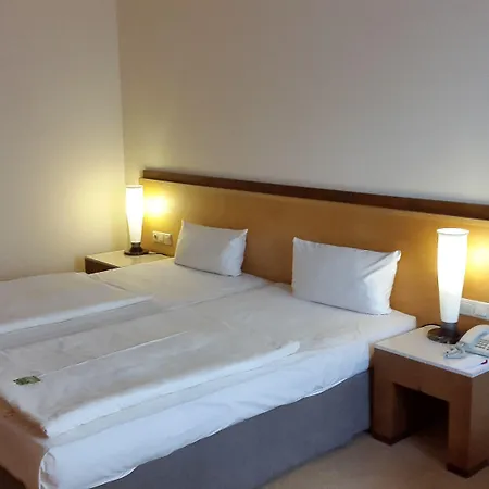 Hotel Sorat Insel-hotel Řezno