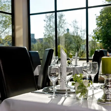 Hotel Sorat Insel-hotel Regensburg