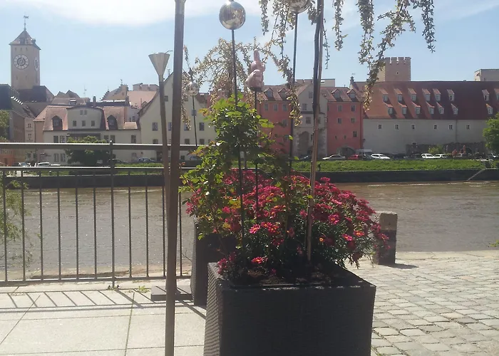 Sorat Insel-hotel 4* Regensburg